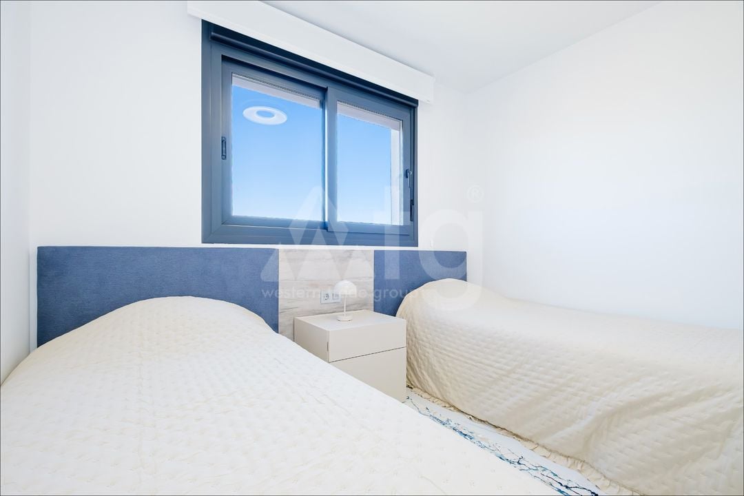 3 bedroom Apartment in Punta Prima - LR148133 - Photo - 14