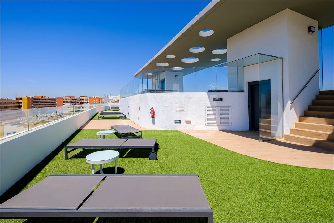 3 bedroom Apartment in Punta Prima - LR148133 - Photo - 23