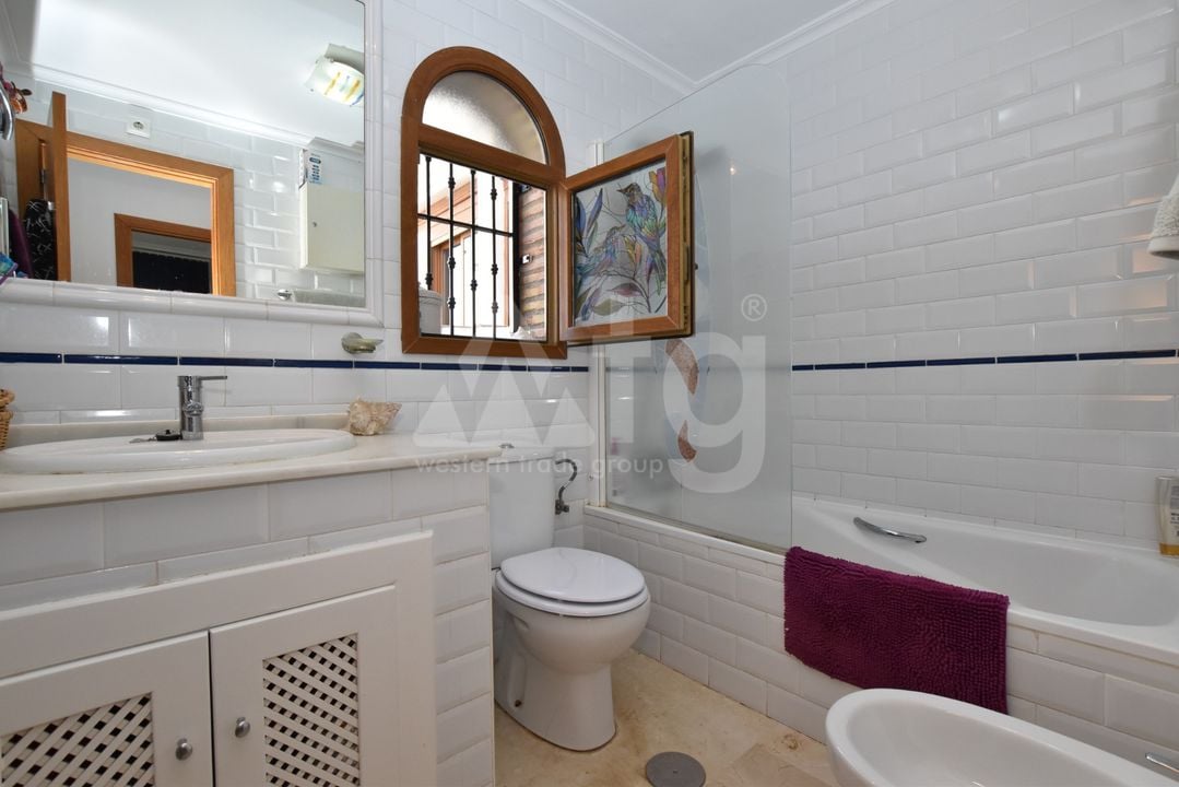 3 bedroom Villa in Algorfa - CCT139781 - Photo - 25