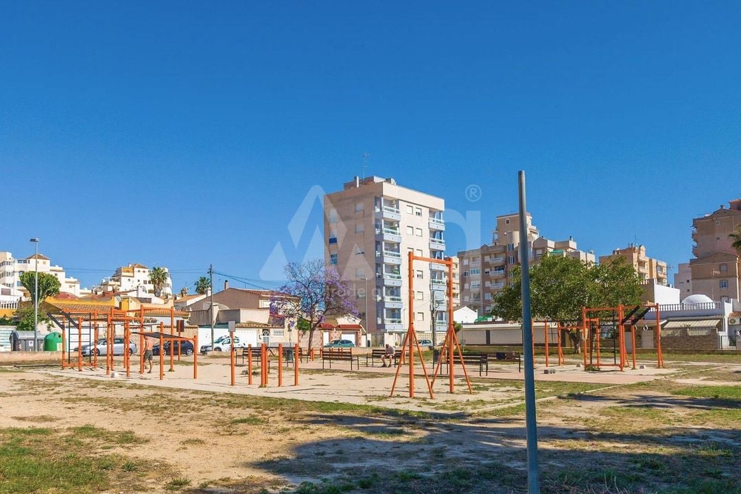2 Schlafzimmer Appartement in Torrevieja - SV146114 - Foto - 25
