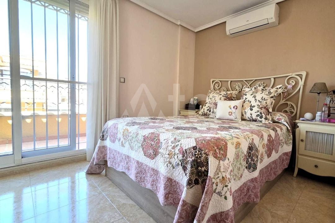 3 bedroom Townhouse in Torrevieja - SV140611 - Photo - 13