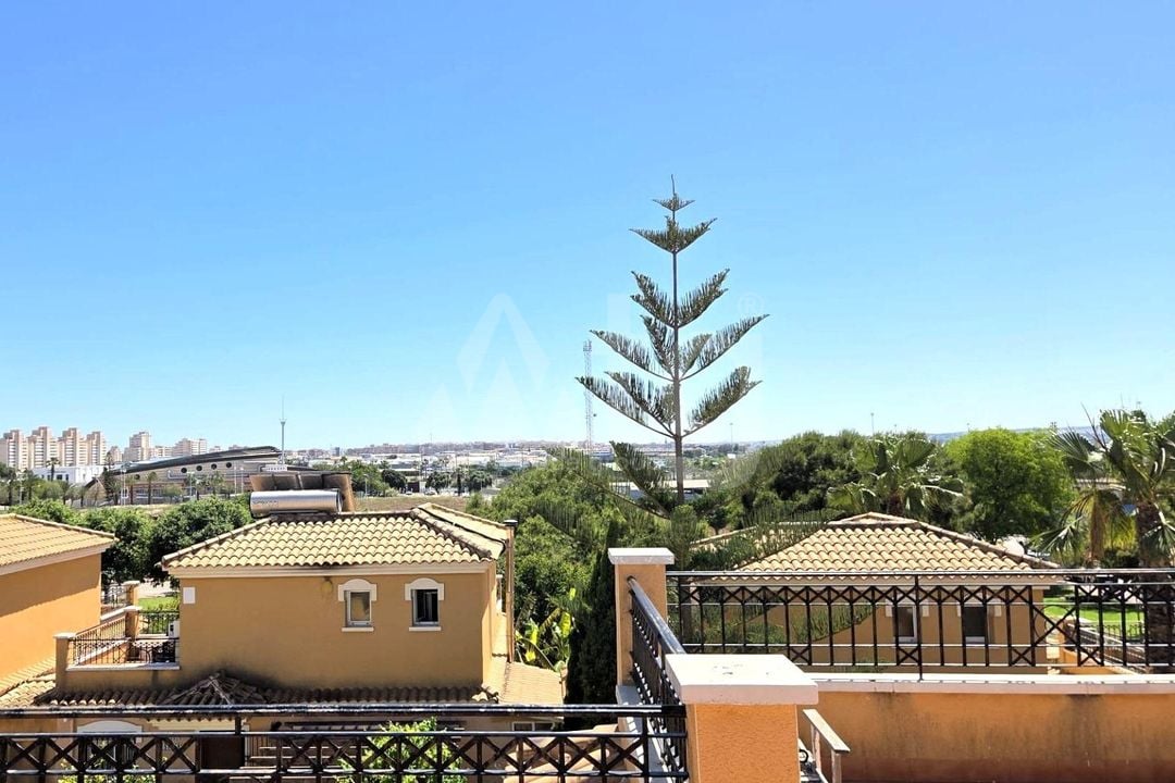 3 bedroom Townhouse in Torrevieja - SV140611 - Photo - 29