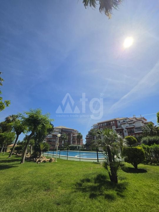 Apartament cu 2 dormitoare în Torrevieja - VEC140815 - Imagini - 9