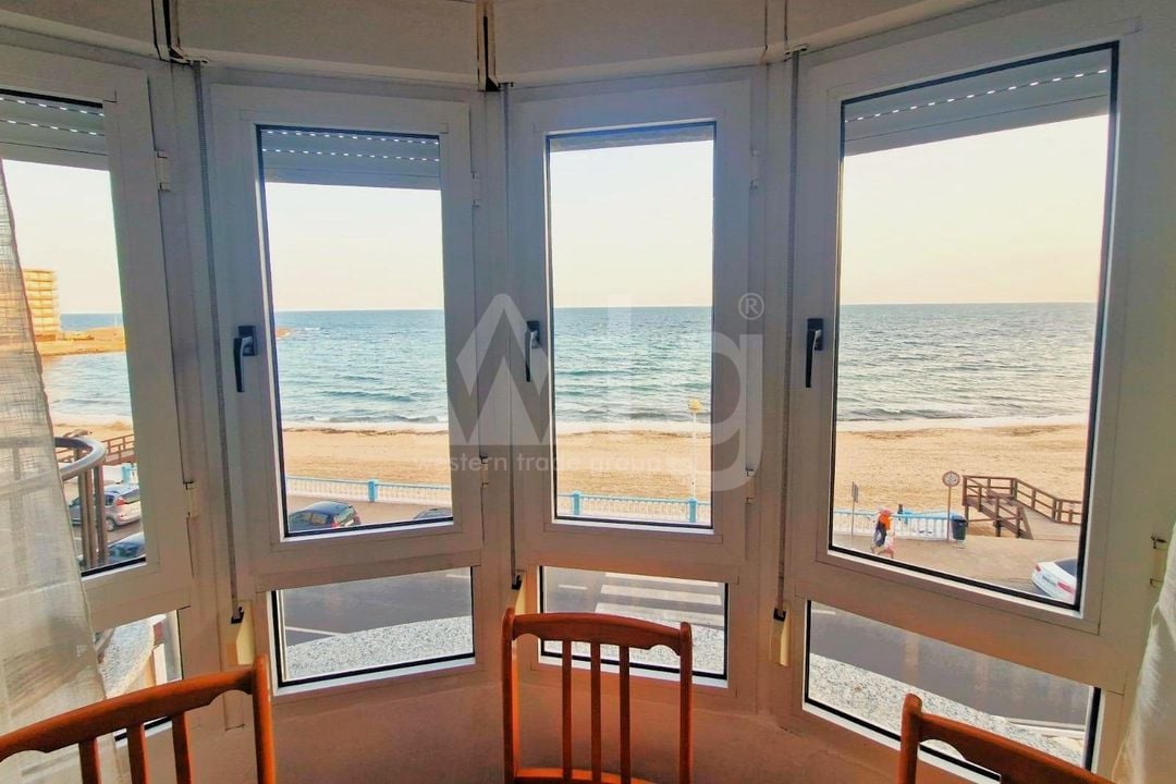 Appartement de 3 chambres à Torrevieja - SV140825 - Photo - 12