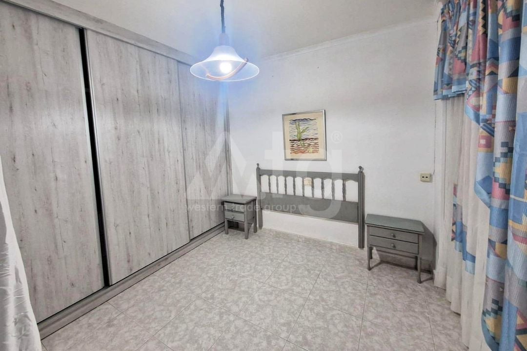 Appartement de 3 chambres à Torrevieja - SV140825 - Photo - 24