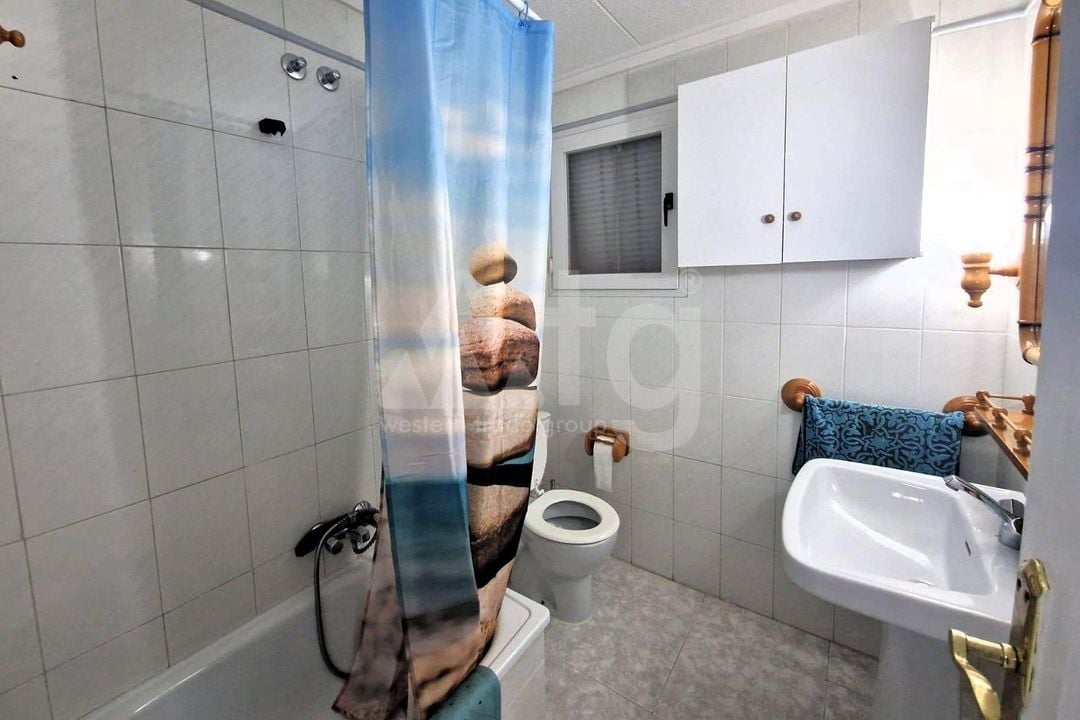 Appartement de 3 chambres à Torrevieja - SV140825 - Photo - 32