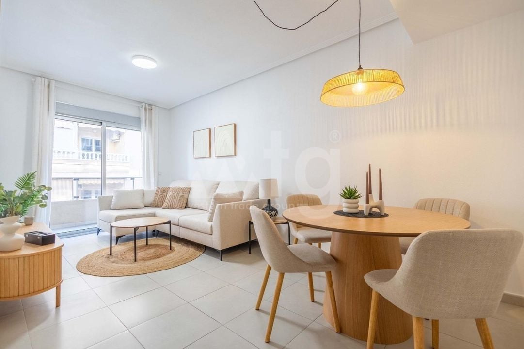 3 bedroom Apartment in Torrevieja - SV140826 - Photo - 2