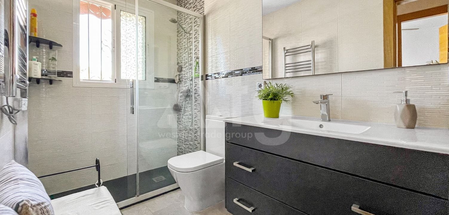 3 bedroom Townhouse in Los Balcones - MVR140857 - Photo - 16