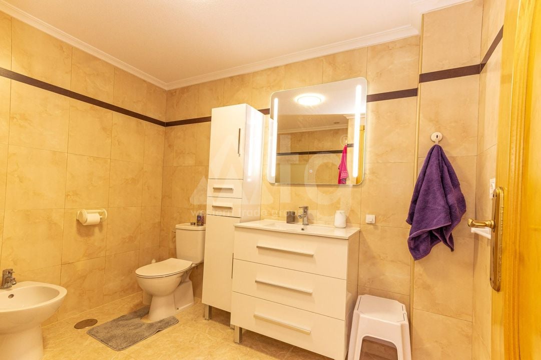 Appartement de 2 chambres à Playa Flamenca - HRE140892 - Photo - 17