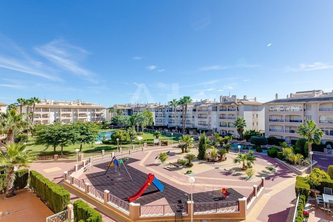 Appartement de 2 chambres à Playa Flamenca - HRE140892 - Photo - 30