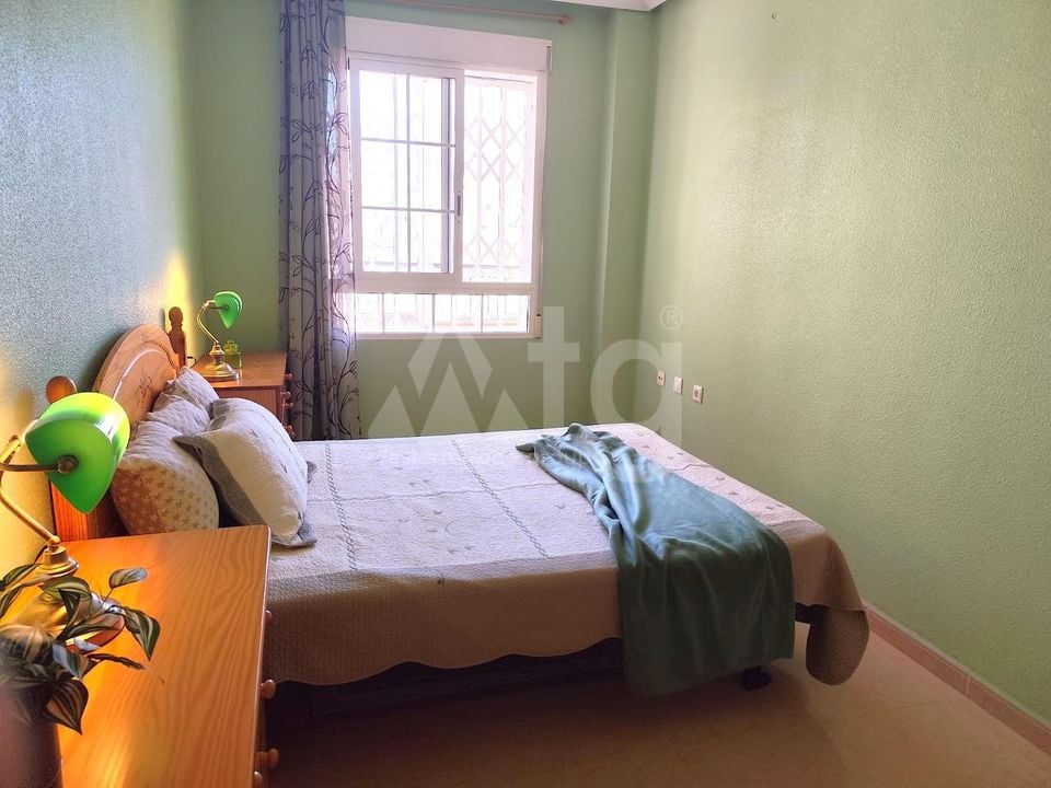 2 Schlafzimmer Appartement in Torrevieja - HRE140905 - Foto - 8