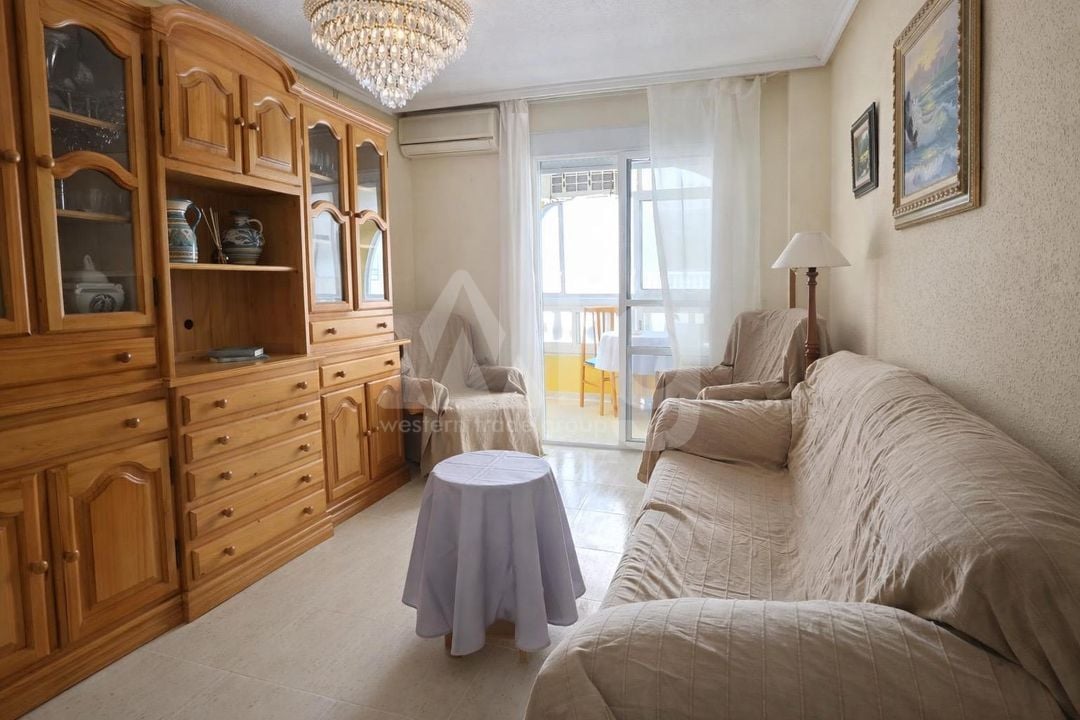 2 bedroom Apartment in Torrevieja - HRE140908 - Photo - 4