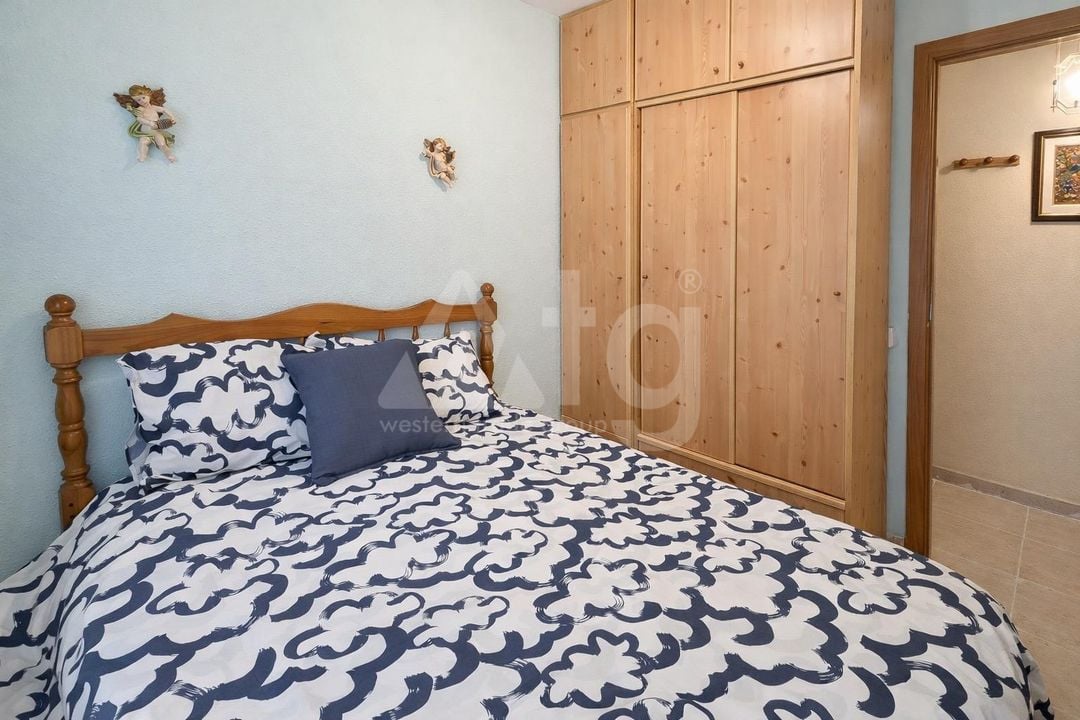 2 bedroom Apartment in Torrevieja - HRE140908 - Photo - 8