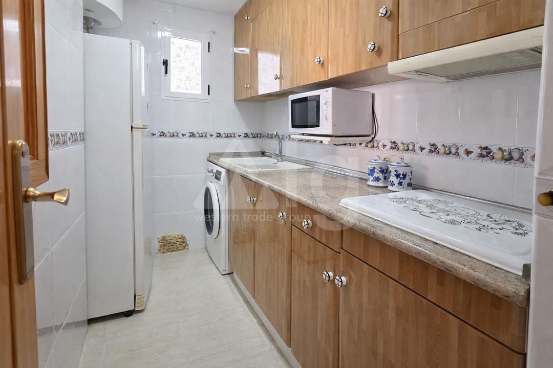 2 bedroom Apartment in Torrevieja - HRE140908 - Photo - 7