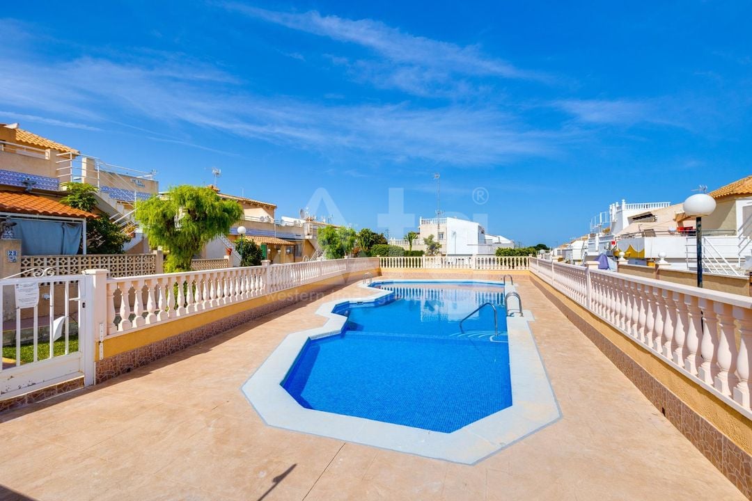 2 bedroom Townhouse in Torrevieja - CYM146980 - Photo - 27