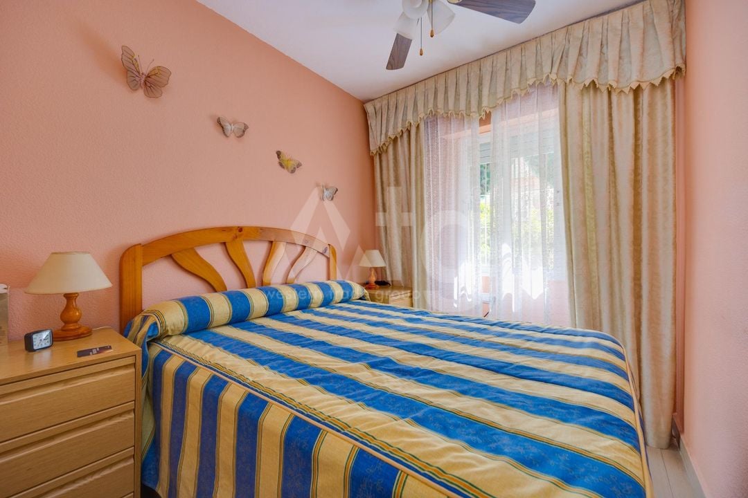 2 bedroom Townhouse in Torrevieja - CYM146980 - Photo - 9