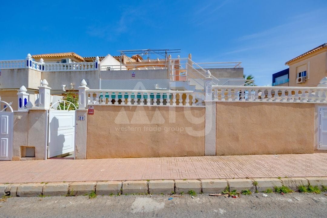 2 bedroom Townhouse in Torrevieja - CYM146980 - Photo - 25