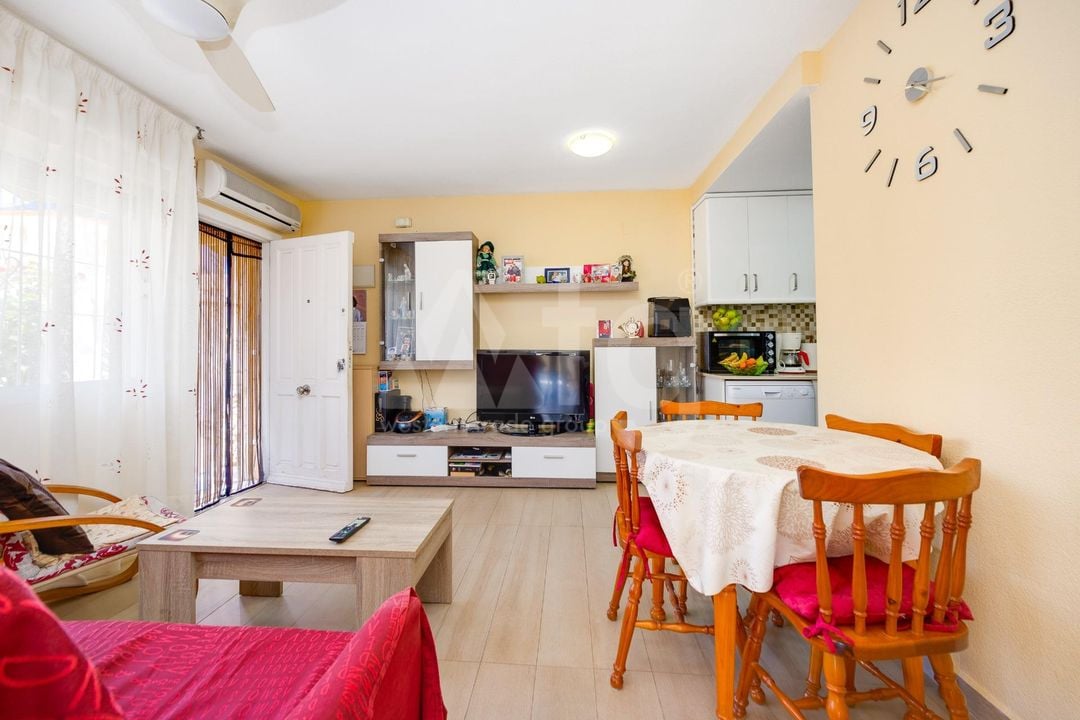 2 bedroom Townhouse in Torrevieja - CYM146980 - Photo - 6