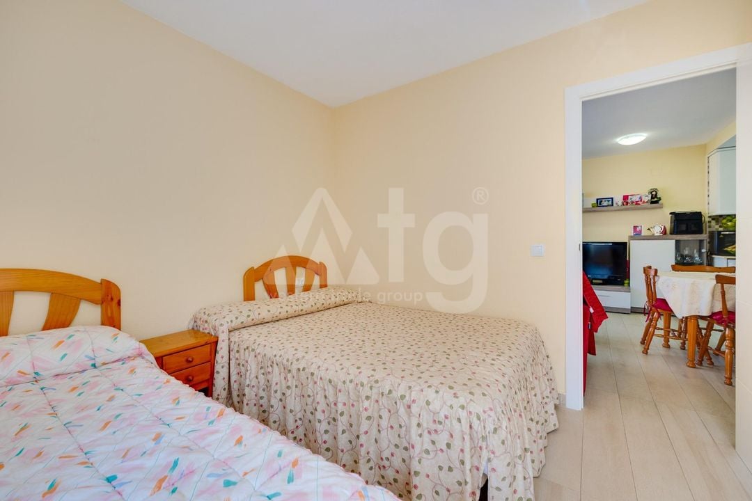 2 bedroom Townhouse in Torrevieja - CYM146980 - Photo - 14