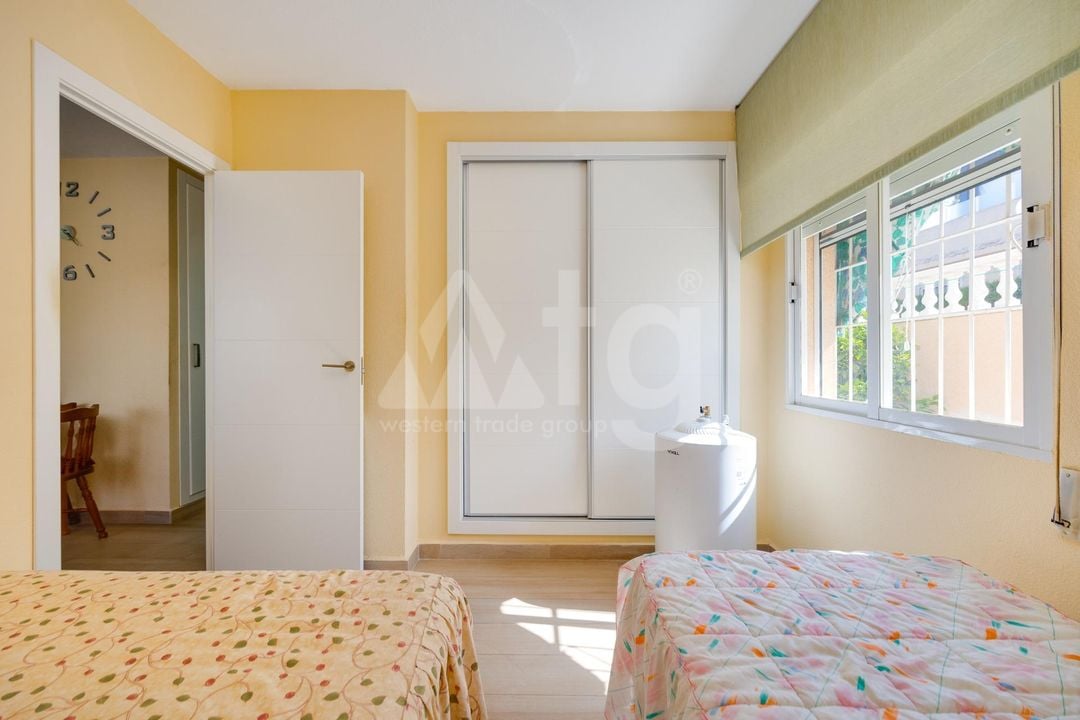 2 bedroom Townhouse in Torrevieja - CYM146980 - Photo - 15