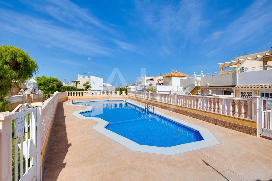 2 bedroom Townhouse in Torrevieja - CYM146980 - Photo - 28