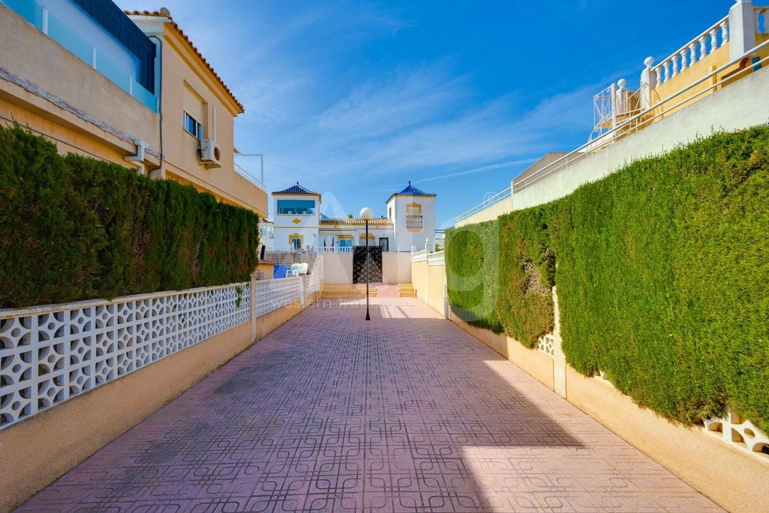 2 bedroom Townhouse in Torrevieja - CYM146980 - Photo - 31