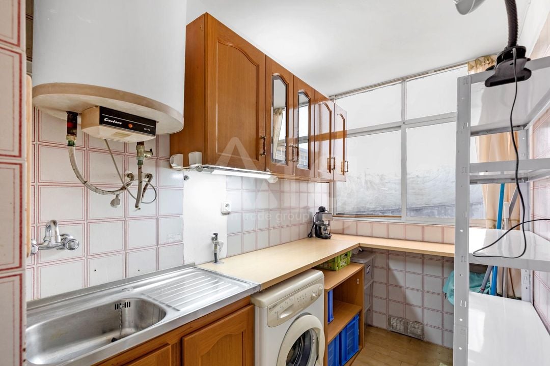 Bungalow de 3 chambres à Torrevieja - HRE140912 - Photo - 13