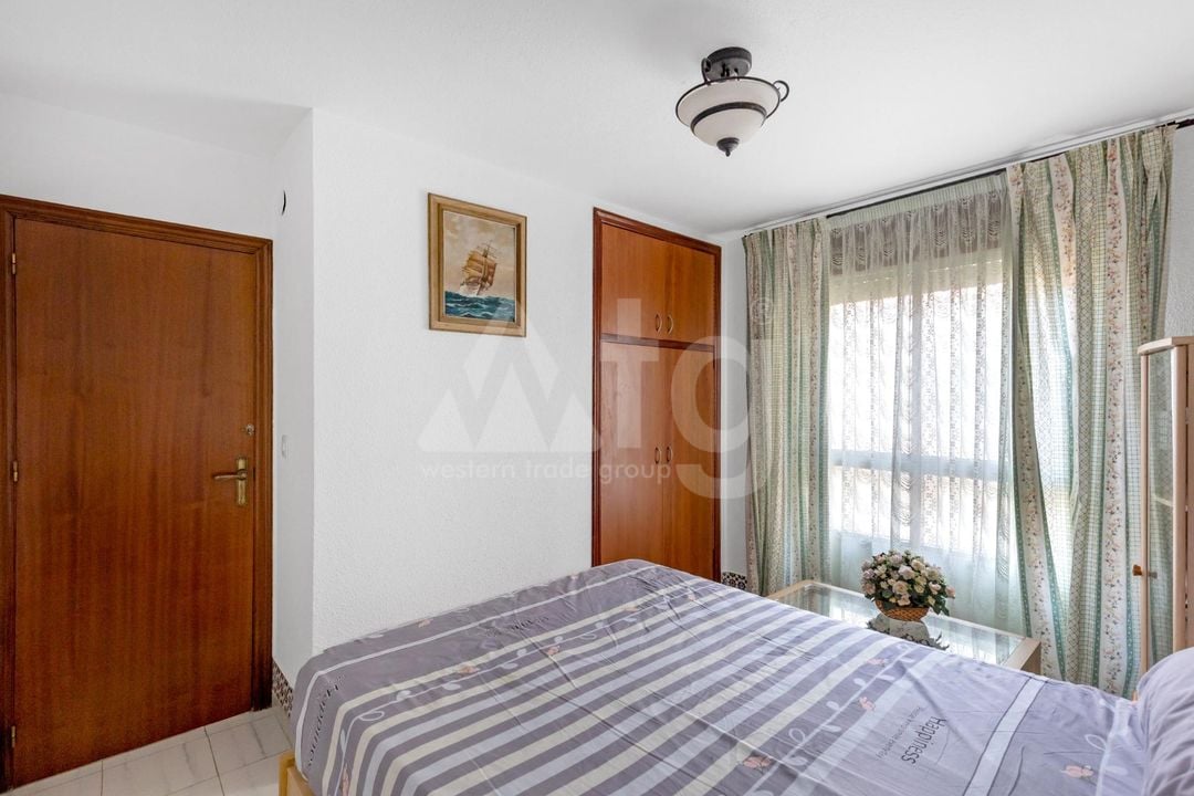 Bungalow de 3 chambres à Torrevieja - HRE140912 - Photo - 17