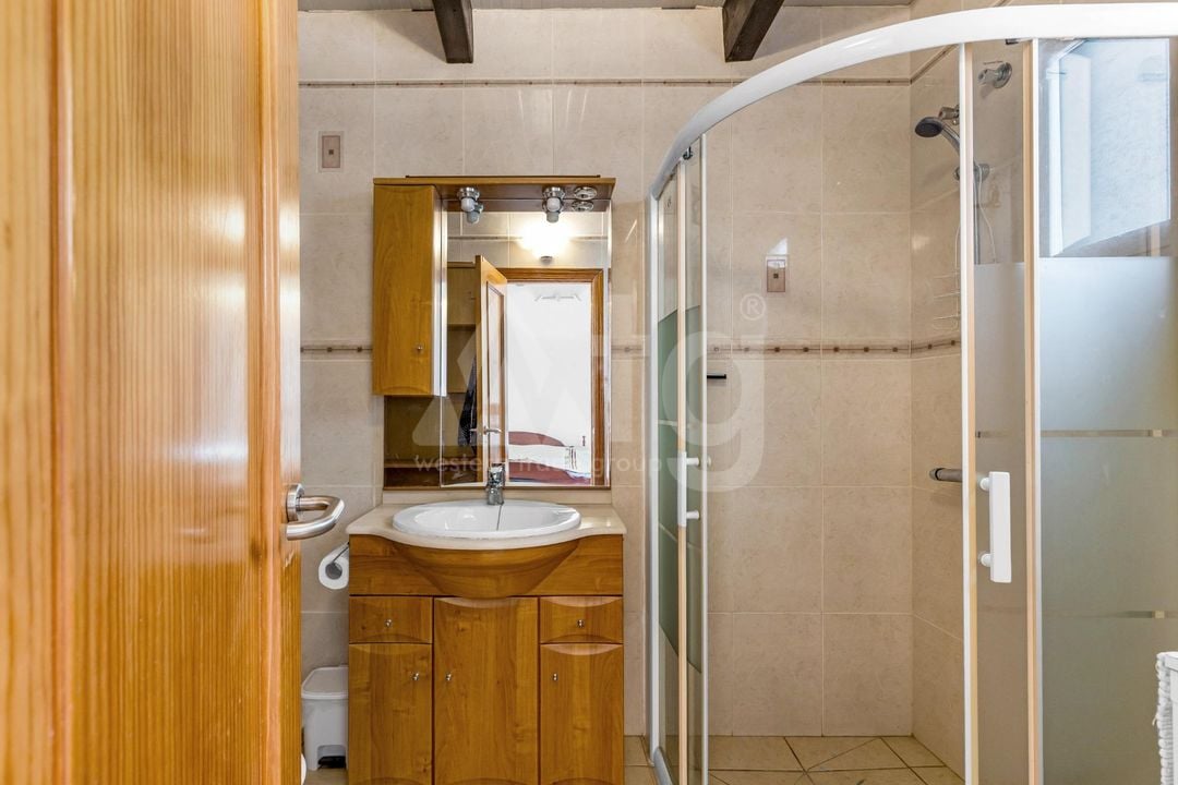 Bungalow de 3 chambres à Torrevieja - HRE140912 - Photo - 23