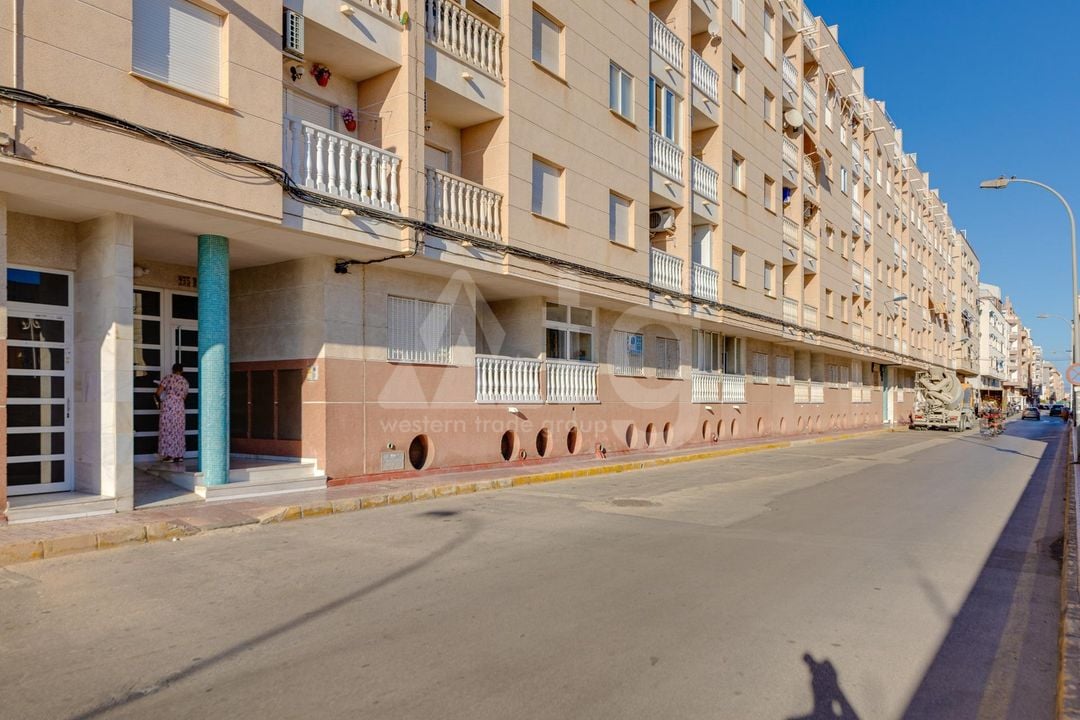 2 bedroom Apartment in Torrevieja - CYM146979 - Photo - 29