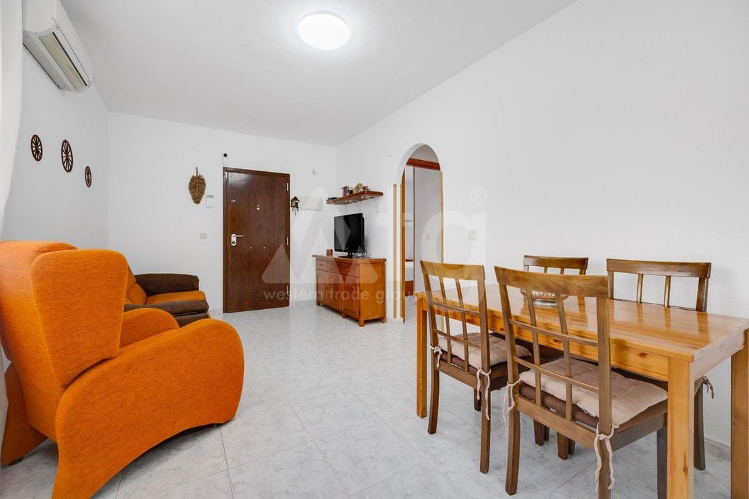 2 bedroom Apartment in Torrevieja - HRE140916 - Photo - 8