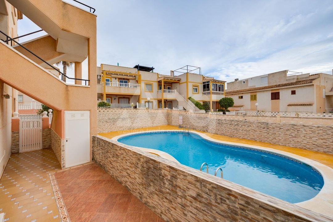 2 bedroom Apartment in Torrevieja - HRE140916 - Photo - 23