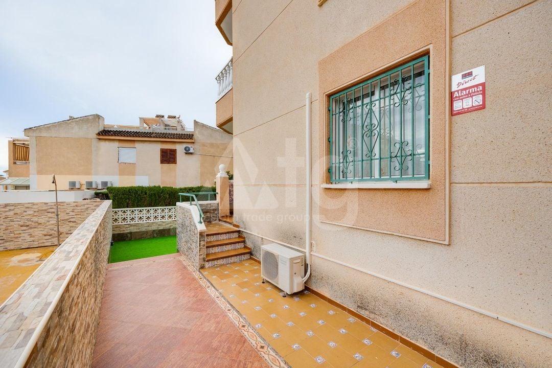 2 bedroom Apartment in Torrevieja - HRE140916 - Photo - 25