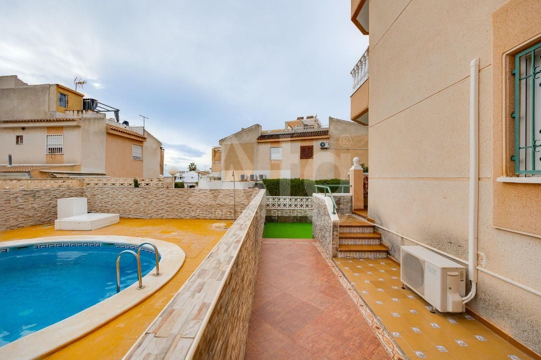2 bedroom Apartment in Torrevieja - HRE140916 - Photo - 26