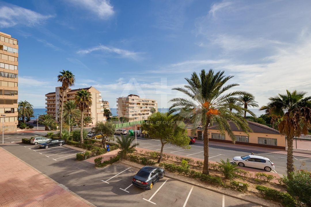 2 bedroom Apartment in Torrevieja - HRE140923 - Photo - 22