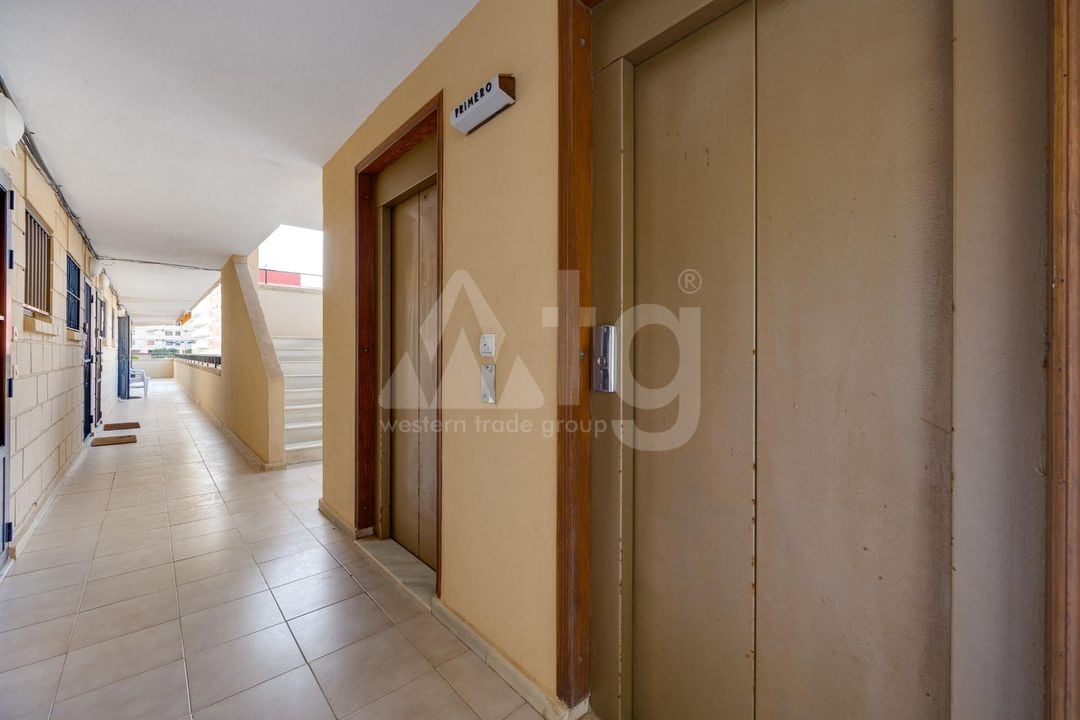 2 bedroom Apartment in Torrevieja - HRE140923 - Photo - 19