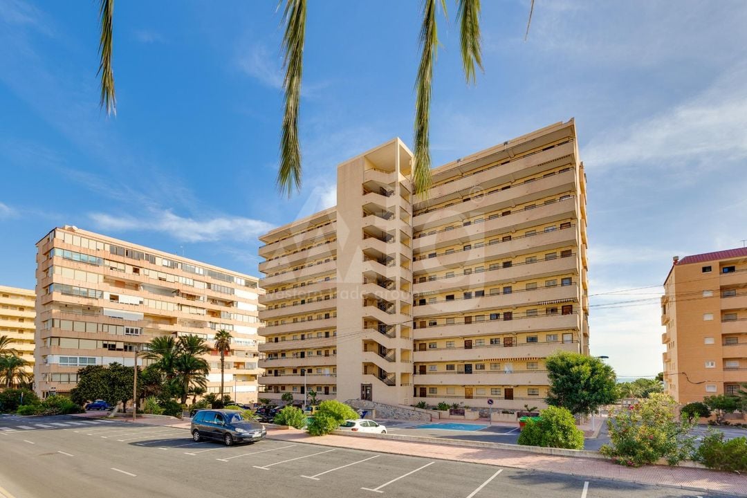 2 bedroom Apartment in Torrevieja - HRE140923 - Photo - 26