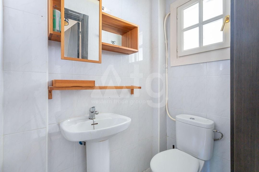 Duplex de 2 chambres à Torrevieja - HRE140924 - Photo - 17