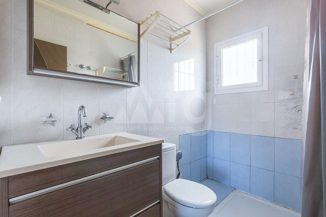 Duplex de 2 chambres à Torrevieja - HRE140924 - Photo - 16