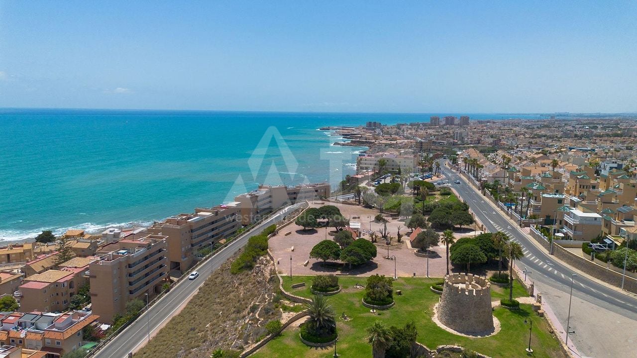 Duplex de 2 chambres à Torrevieja - HRE140924 - Photo - 27