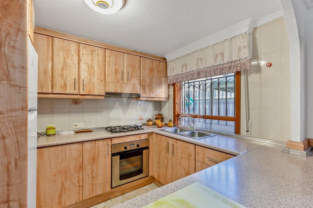 3 bedroom Bungalow in La Mata - HRE140927 - Photo - 8