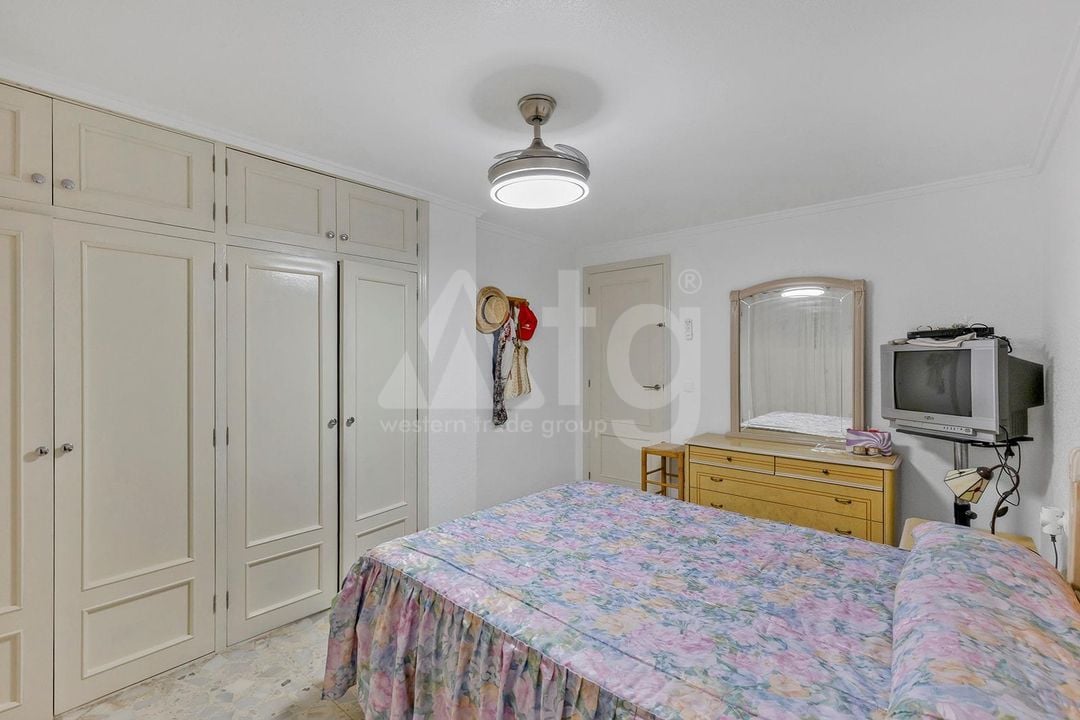 3 bedroom Bungalow in La Mata - HRE140927 - Photo - 11