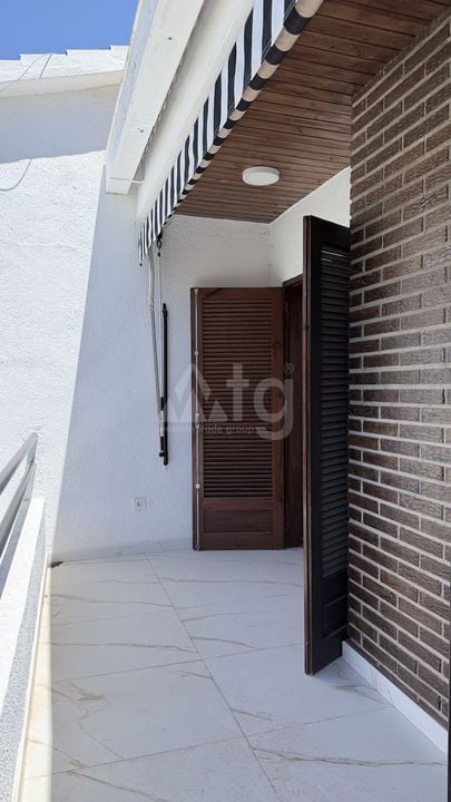 2 bedroom Apartment in Orihuela Costa - AET140972 - Photo - 14