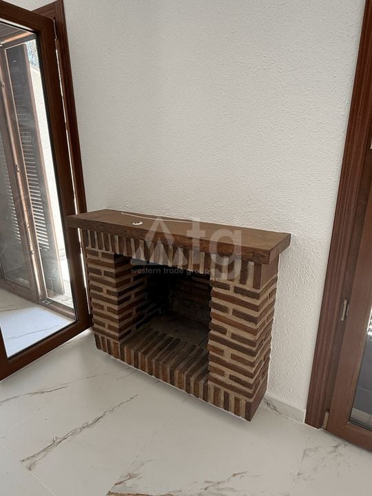 2 bedroom Apartment in Orihuela Costa - AET140972 - Photo - 4