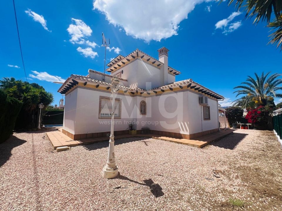 3 bedroom Villa in Orihuela Costa - TT140986 - Photo - 27