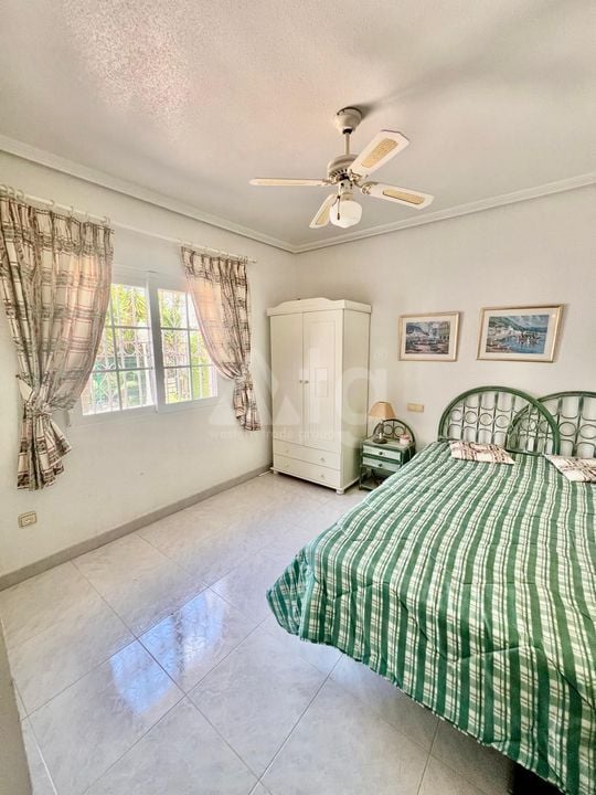3 bedroom Villa in Orihuela Costa - TT140986 - Photo - 14