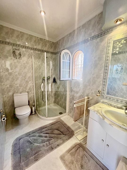 3 bedroom Villa in Orihuela Costa - TT140986 - Photo - 17