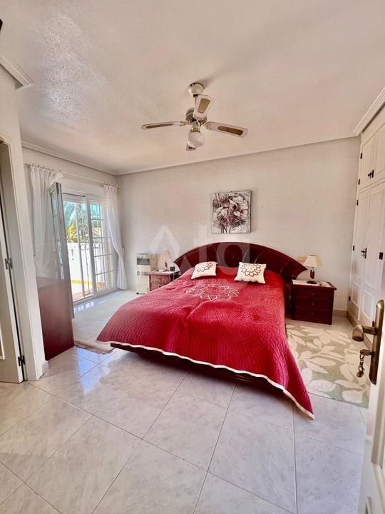3 bedroom Villa in Orihuela Costa - TT140986 - Photo - 11
