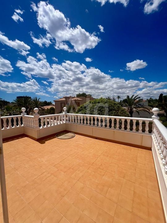 3 bedroom Villa in Orihuela Costa - TT140986 - Photo - 23