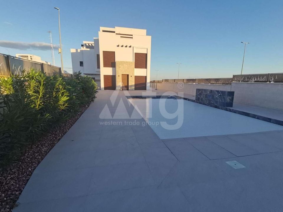 5 bedroom Villa in Los Montesinos - EES141089 - Photo - 1